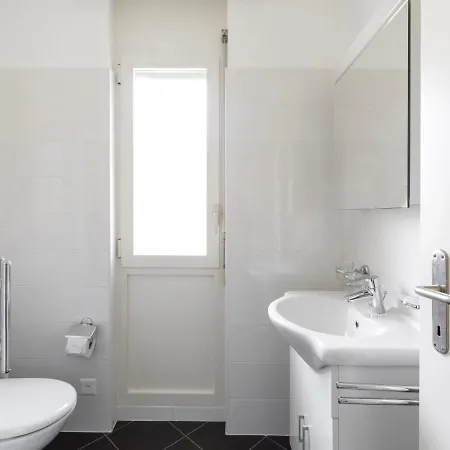 Robinia-city By Interhome Apartament Locarno